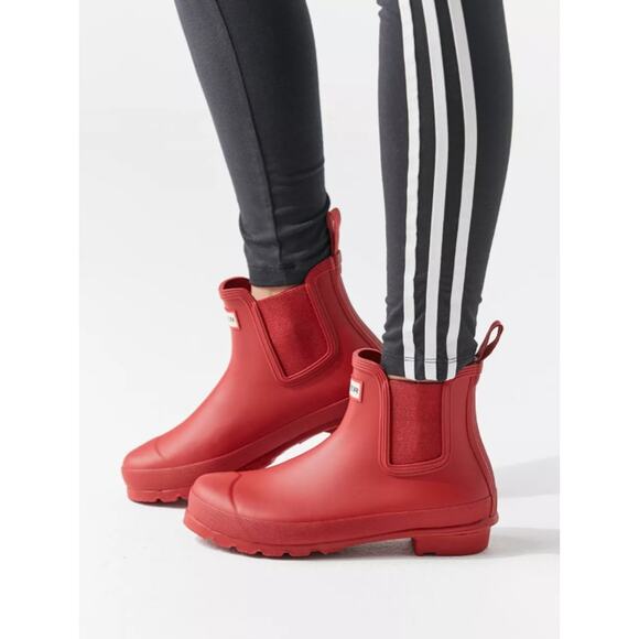 Hunter Women's 6 Military Red Matte Original Chelsea Rain Boots Pull On LM1-58 - Picture 1 of 7